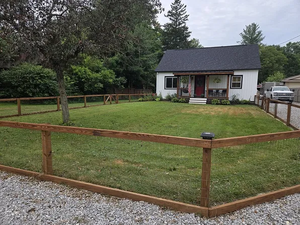 4426 Massillon Rd, North Canton, OH 44720