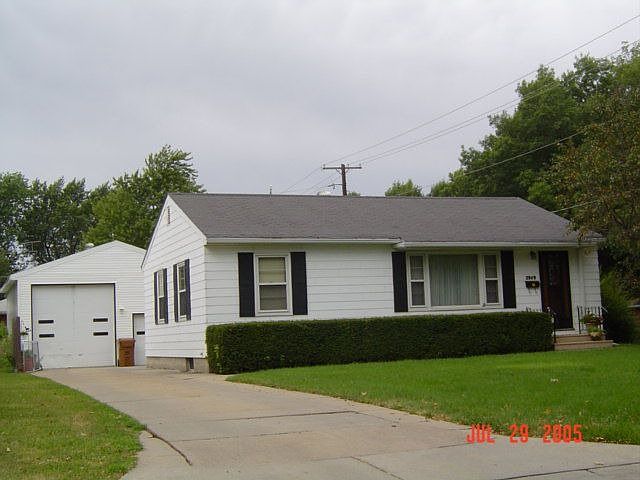 Open house Sun Nov 23ed 1 to 3 pm