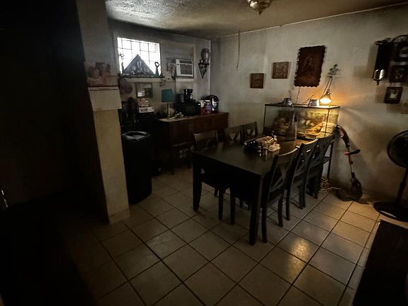 5th image of 4721 Vista St