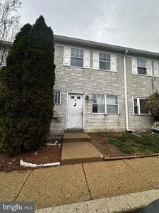 515 N York Rd #9, Willow Grove, PA, 19090