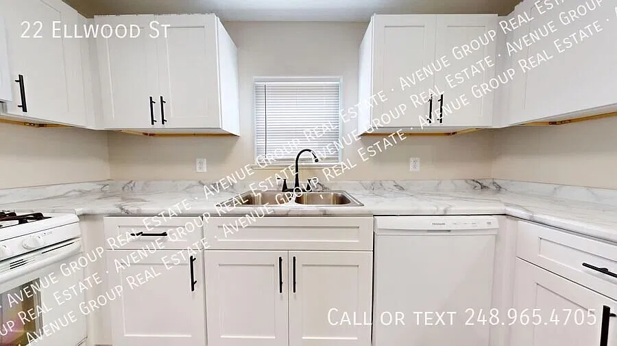 Updated 3-Bedroom Home for Lease in Pontiac, MI — Photo 4