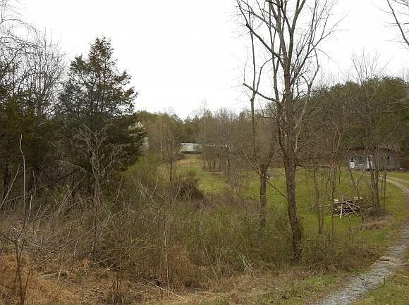 2nd image of 1875 Flea Ridge Rd