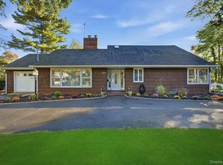 89 Woodsome Road, Babylon, NY 11702