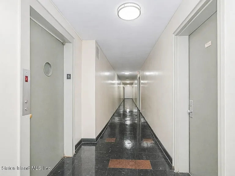 2400 E 3rd St #E26 — Photo 3