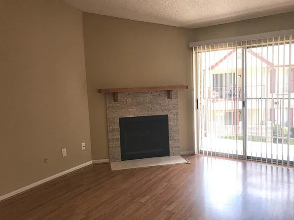 2120 El Paseo St APT 1810, Houston, TX 77054