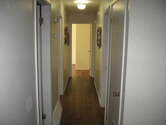 5th image of 64 Barbara St