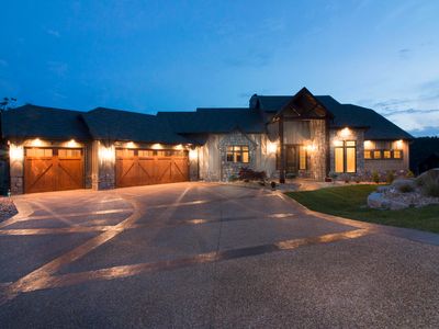 331 Point Pinnacle Dr, Lampe, MO, 65681