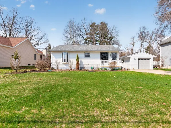 154 Golfview Dr, Brooklyn, MI 49230