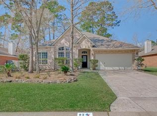 82 Genesee Ridge Dr, Conroe, TX 77385