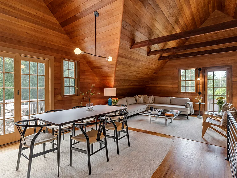 350 Montauk Hwy — Photo 7