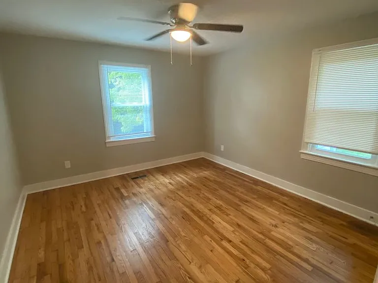 130 Oakdale Ct — Photo 11