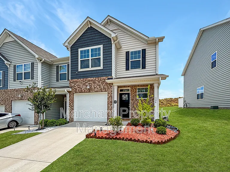 324 E Compass Way — Photo 1