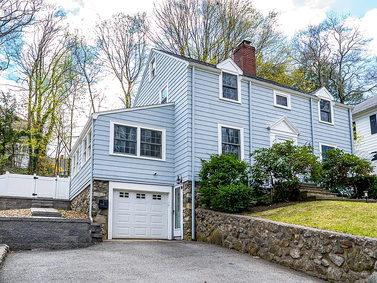 51 Lynn Fells Pkwy — Photo 29