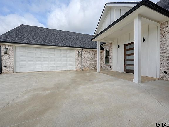 3rd image of 19383 Ridge Point Cir