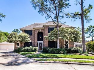 976 Southern Pass Ct, Houston, TX 77062