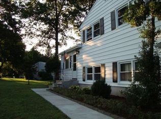 78 Claremont Rd, Franklin Park, NJ 08823