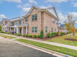 320 Danvers Rd, Greenville, SC 29607