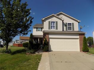 3087 Rolling Knoll Ln, Columbus, IN 47201