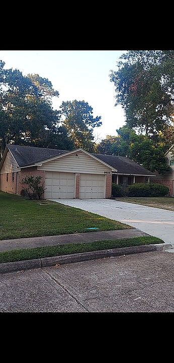 2nd image of 9614 Dornoch Dr