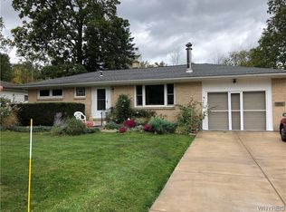 5600 Sterling Rd, Hamburg, NY 14075