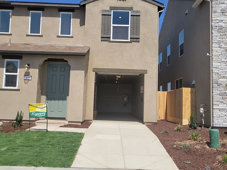 149 Shafer Ave — Photo 8