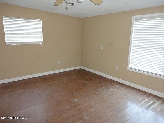 3rd image of 4428 Anson Dr