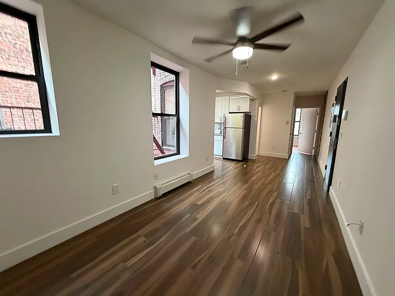 1019 Southern Blvd #4A — Photo 1