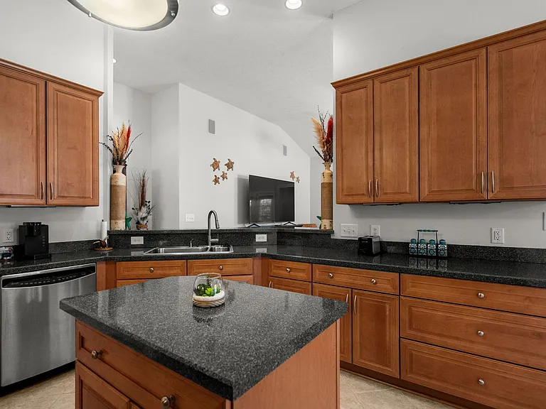 6036 Andros Ln — Photo 20