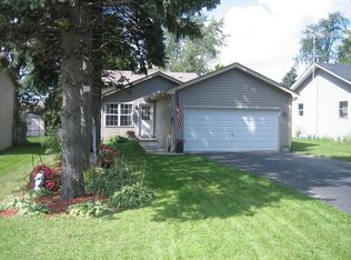 12152 223rd Ave, Bristol, WI 53104