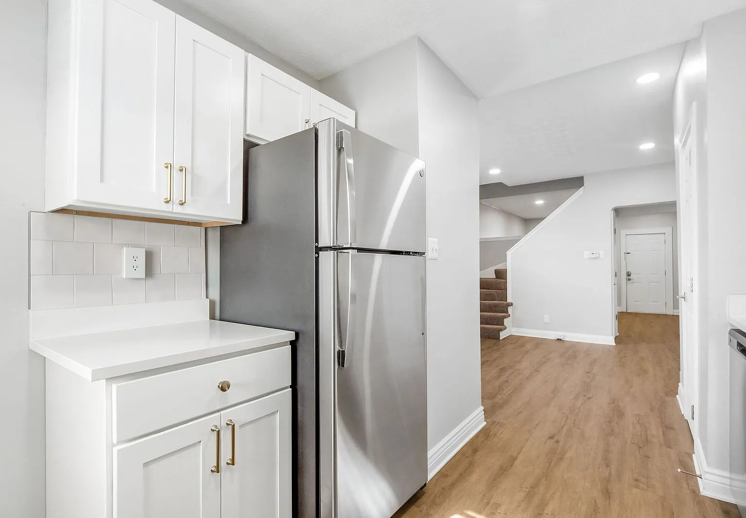 2 bed, 1.5 bath, $1,695 — Photo 2