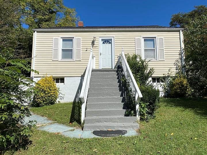 1st image of 4029 Vermont Ave NW #4029
