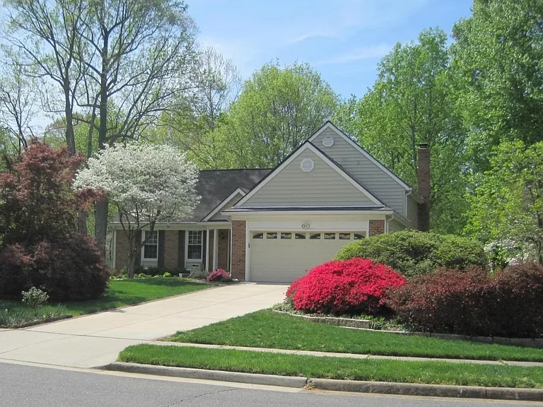 7200 Hopkins Ct — Photo 1
