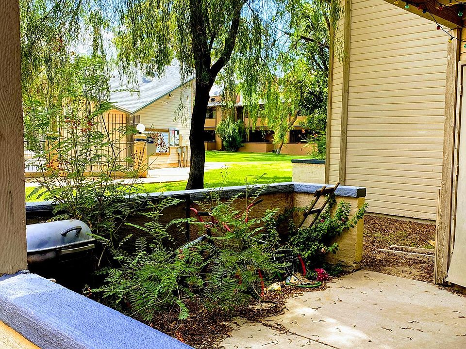 2nd image of 5642 S Wood Crest Dr
