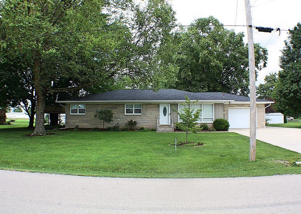 504 W Elm St, Teutopolis, IL 62467 Zillow