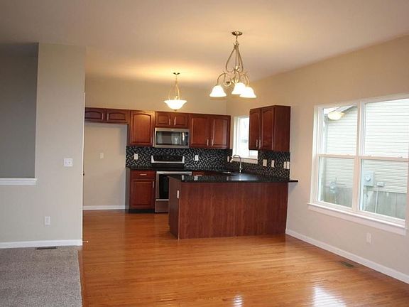 3rd image of 1348 Wesford Way