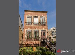 2731 N Marshfield Ave, Chicago, IL 60614