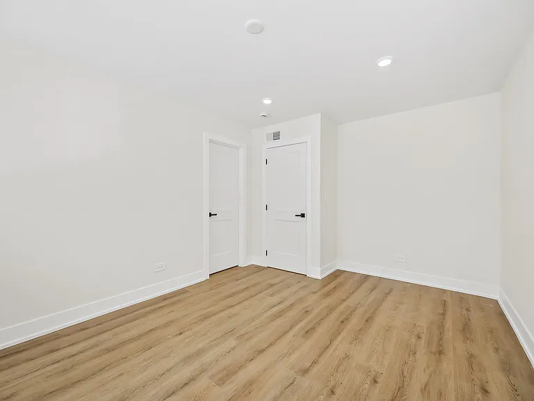 10217 Dearlove Rd #101 — Photo 12