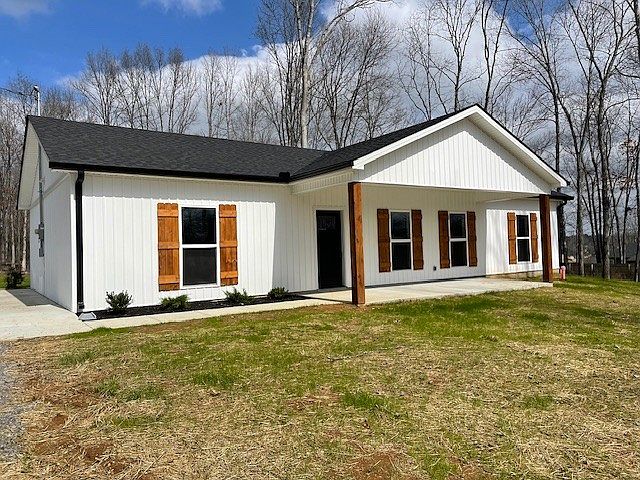 1st image of 210 Ashlyn Dr