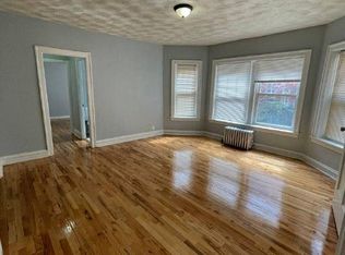 7750 S Kingston Ave APT 1A, Chicago, IL 60649