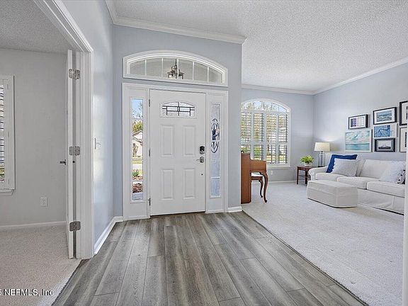 3rd image of 4498 SUMMER HAVEN Boulevard S