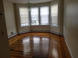 19 10th St FLOOR 2, Providence, RI 02906
