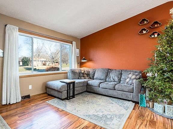 3rd image of 5171 Sunbird Dr