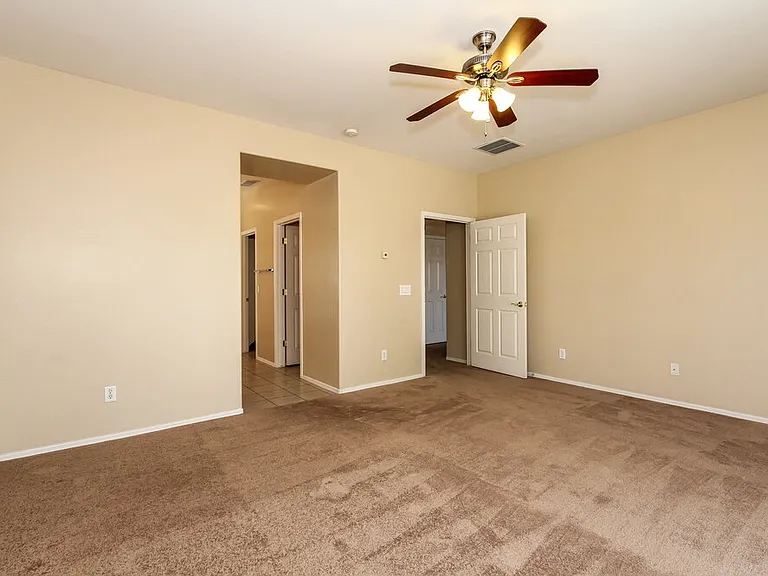 5245 W Bowker St — Photo 6