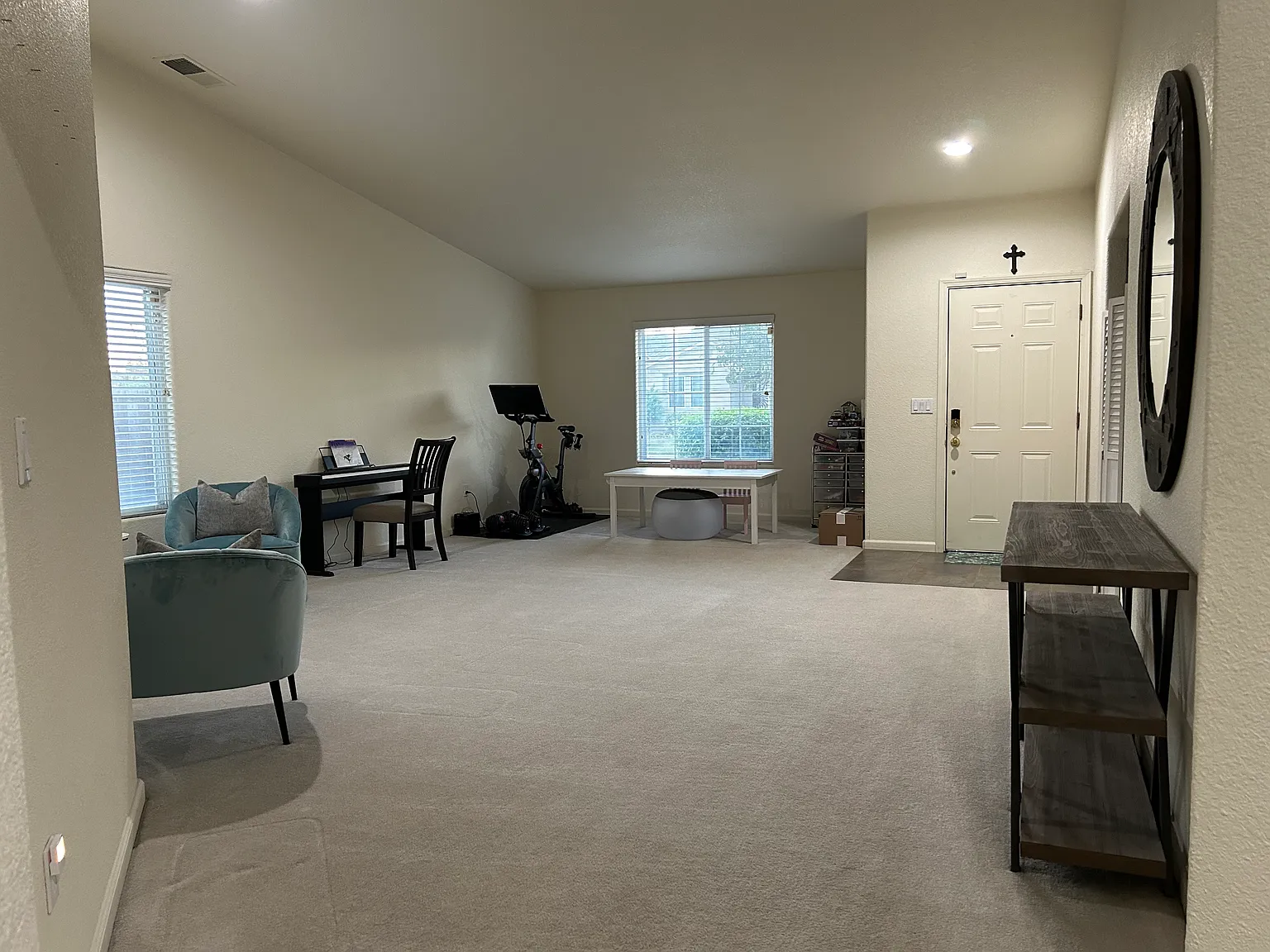 10138 Copco Ln — Photo 4
