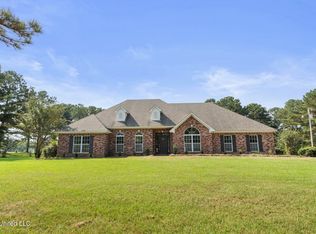 104 Rocking Chair Rd, Canton, MS 39046