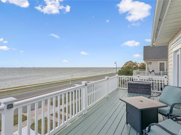 349 Chesapeake Ave, Newport News, VA 23607