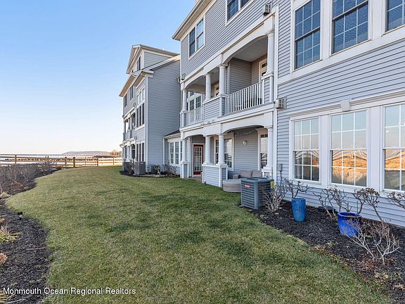 2nd image of 88 Golden Eye Ln