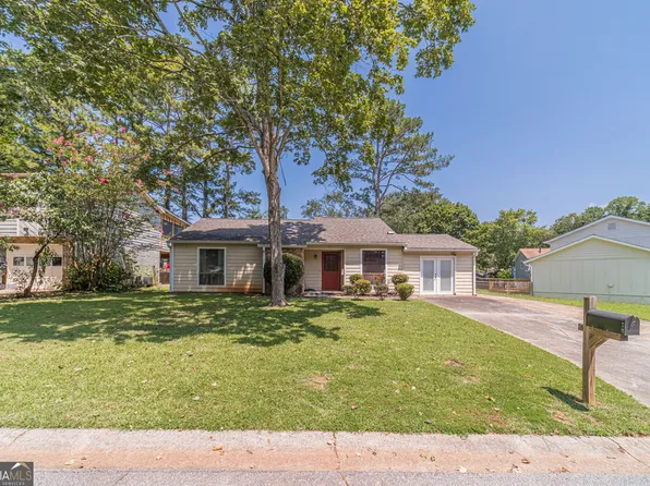 3399 Timbercreek Dr, Lawrenceville, GA 30044