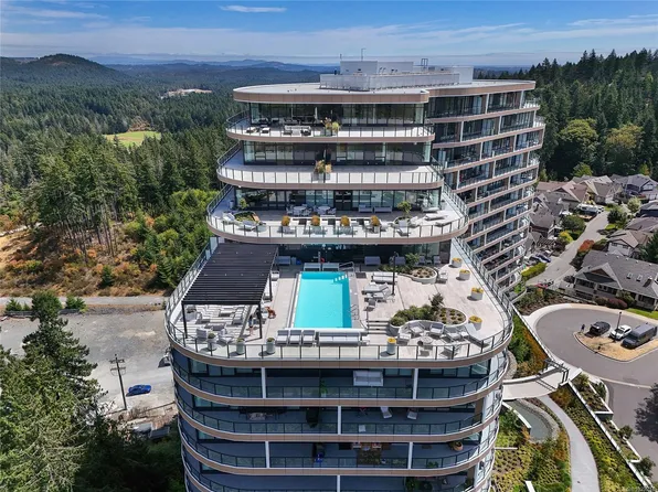 2000 Hannington Rd #1006, Langford, BC V9B 6R6