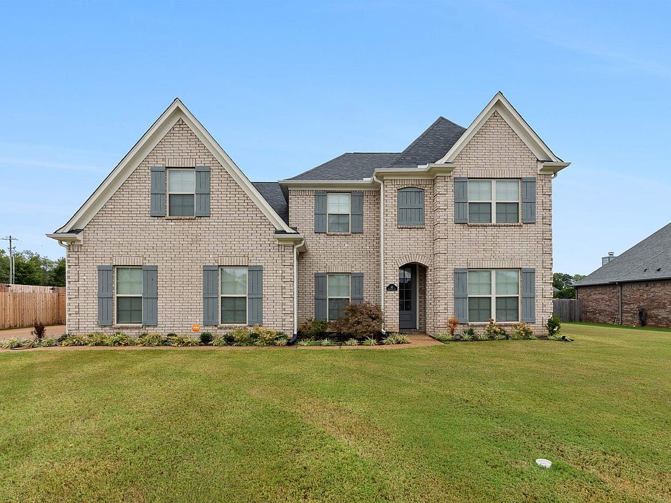 1st image of 45 Marrietta Dr